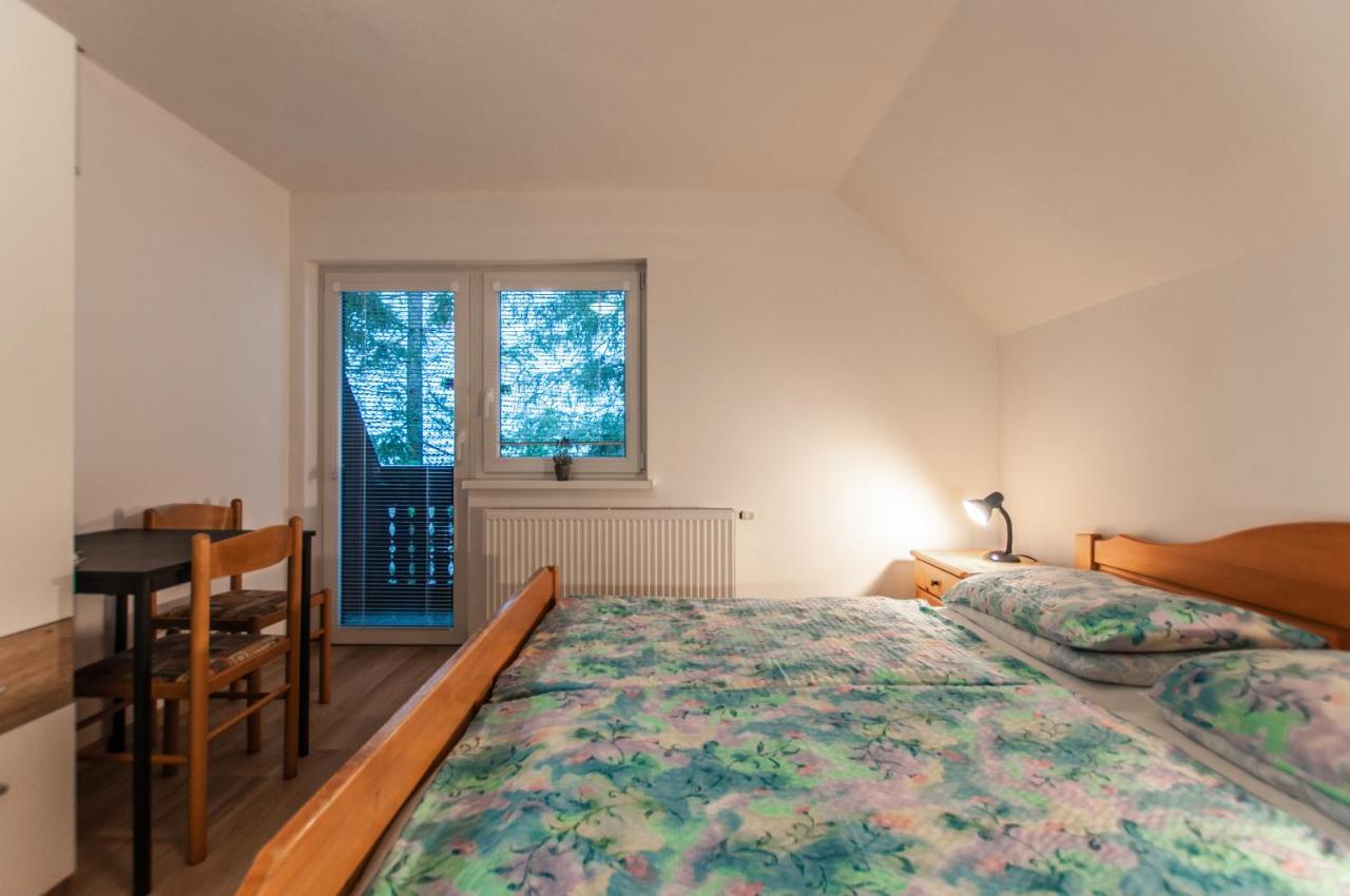Apartment Ticar Bohinj Bagian luar foto