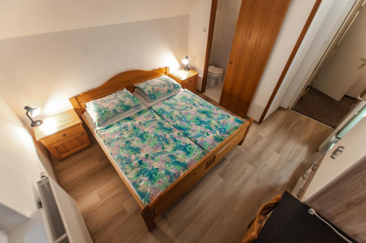 Apartment Ticar Bohinj Bagian luar foto