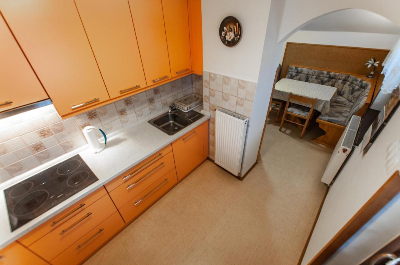 Apartment Ticar Bohinj Bagian luar foto